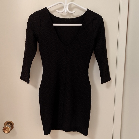 Forever 21 black dress *BNWT - Picture 3 of 3